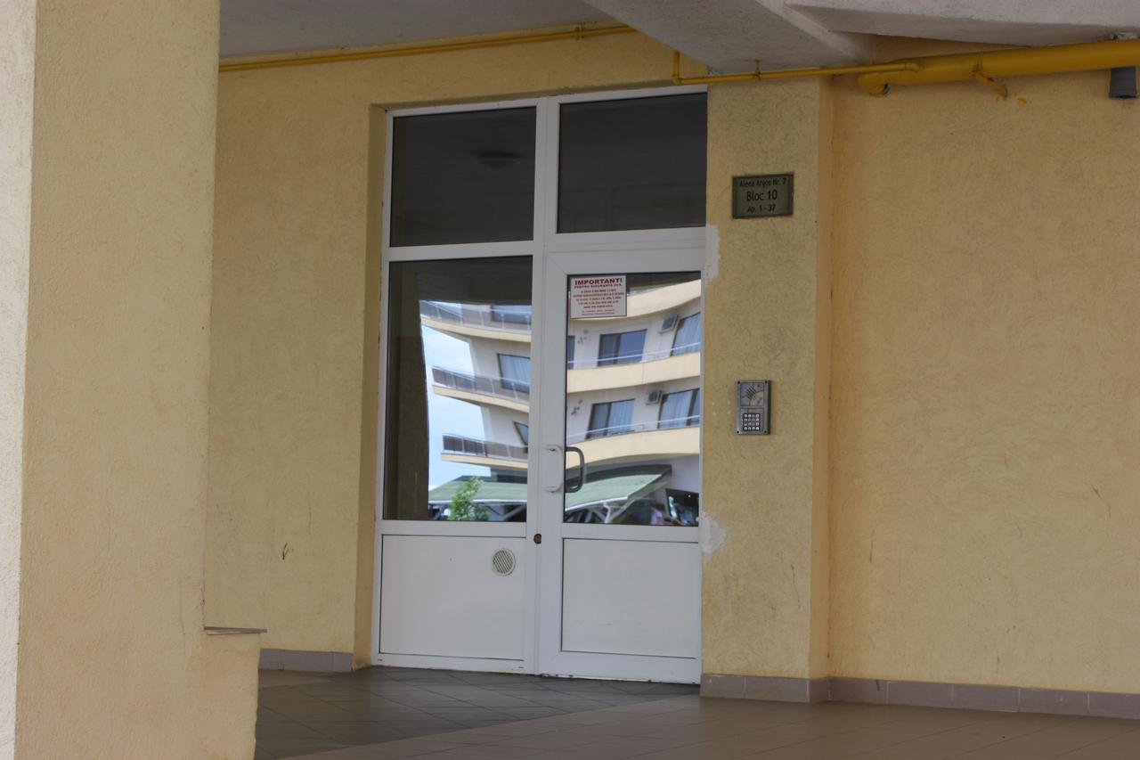 Apartament Summerland Mamaia Eksteriør bilde